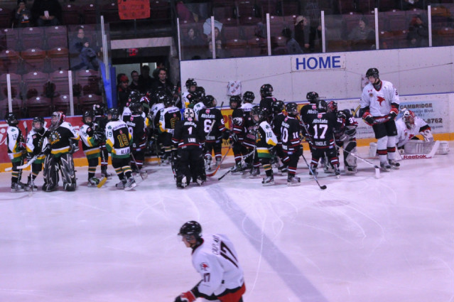 Cambridge_Winter_Hawks_Game_082.JPG